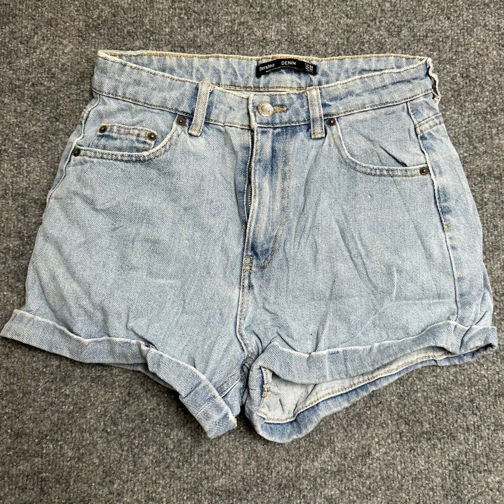 Bershka Denim Shorts Womens Size 04 Light Blue High Waisted Cuffed Mom Jean